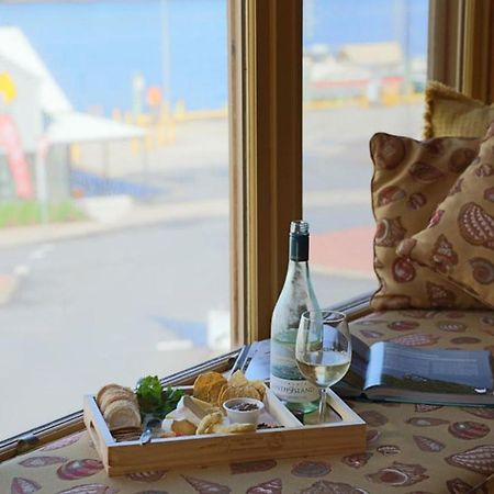 Bushman'S At Strahan Aparthotel Exterior foto