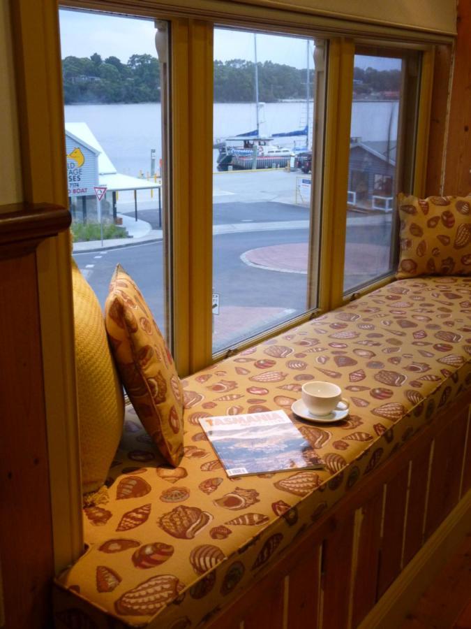 Bushman'S At Strahan Aparthotel Exterior foto