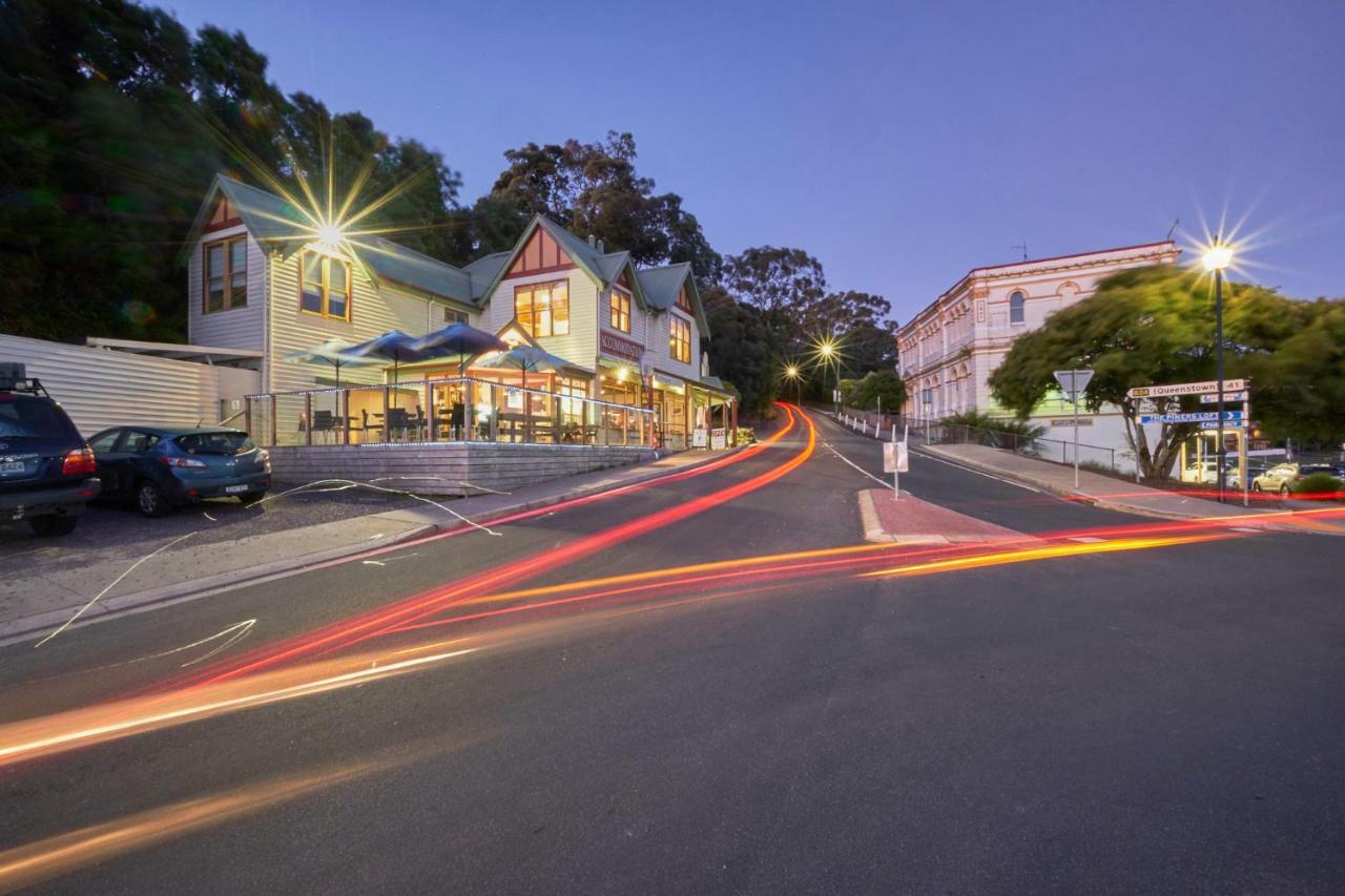 Bushman'S At Strahan Aparthotel Exterior foto